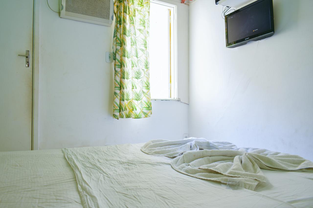 Hostal Copa Roots *